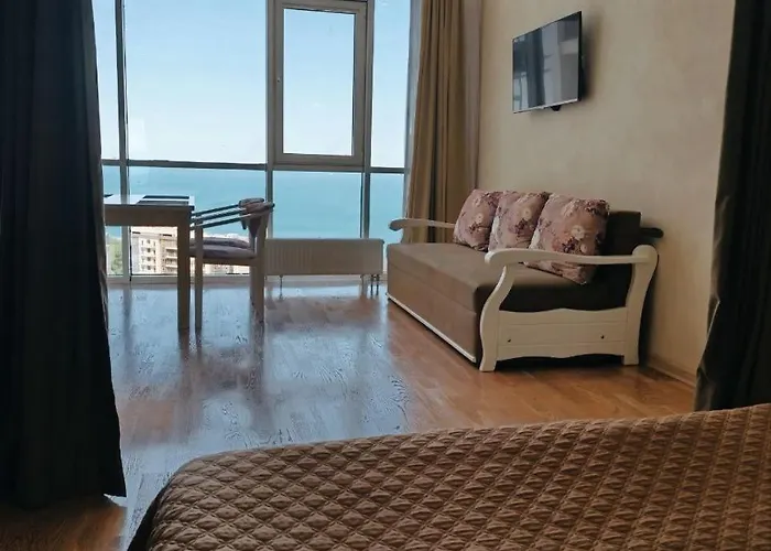 аркадия с панорамой моря *